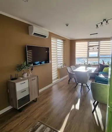 Park Apartment